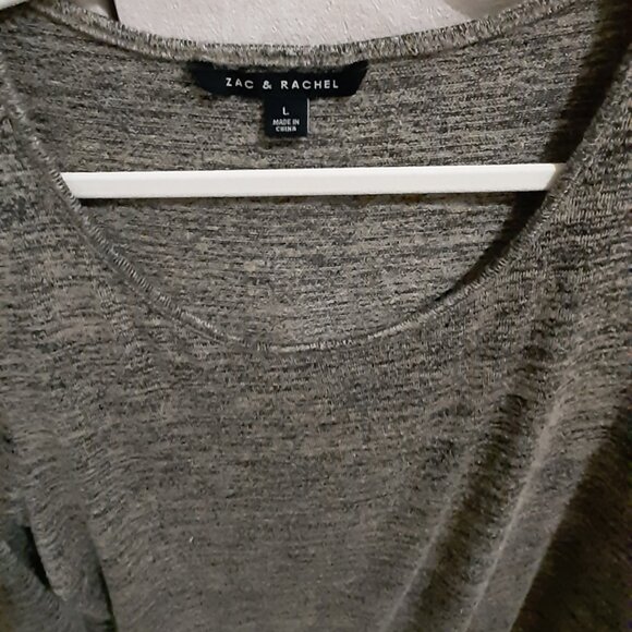 Zac & Rachel Soft Knit Polyester Rayon Long Sleeve, Scoop Neck Tunic Top, EUC - Picture 4 of 6